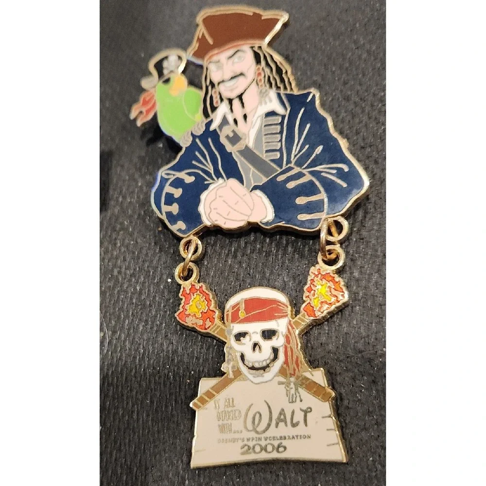 Disney according pinpics